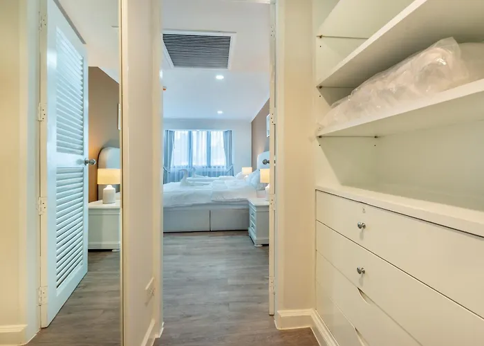 Neom Town Aparthotel 3*